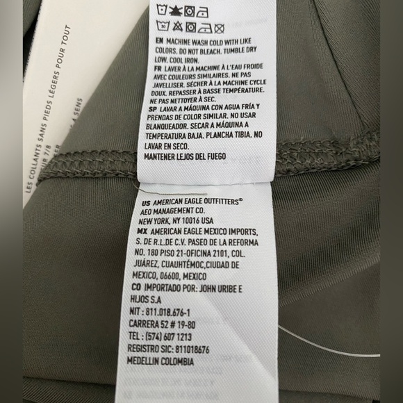 American Eagle The Lightweight Everything 7/8 Length Legging NWT Size M - Picture 8 of 8